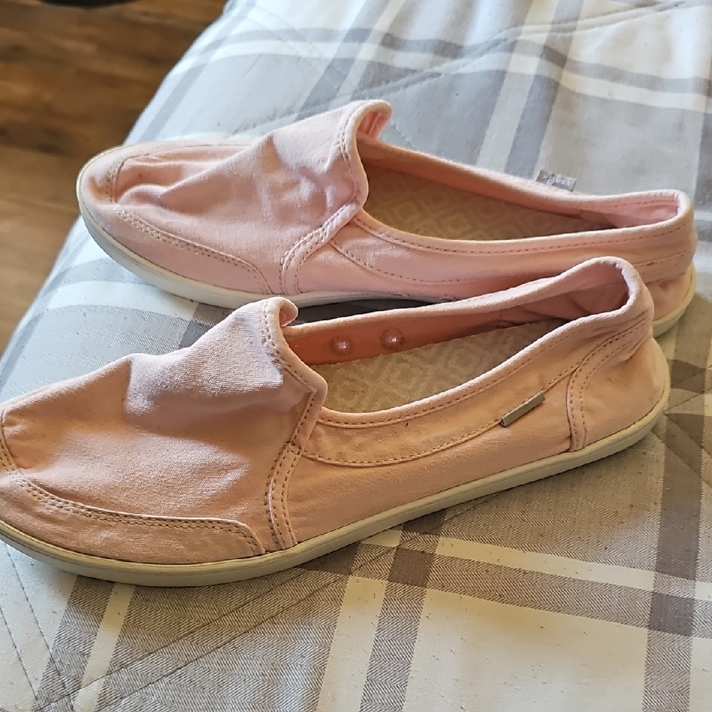 Sanuk Pink Women's Flats